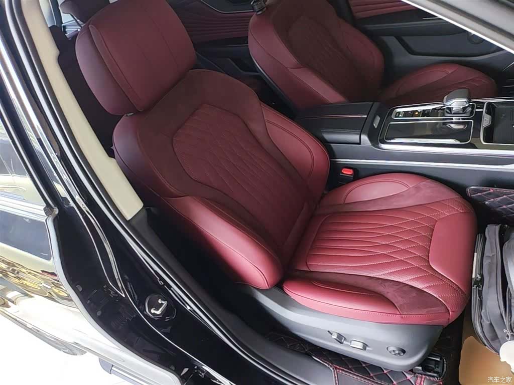 Hongqi HS5, 2024 25