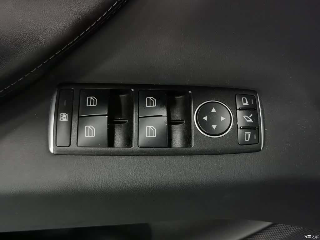 Tesla Model X, 2017 9