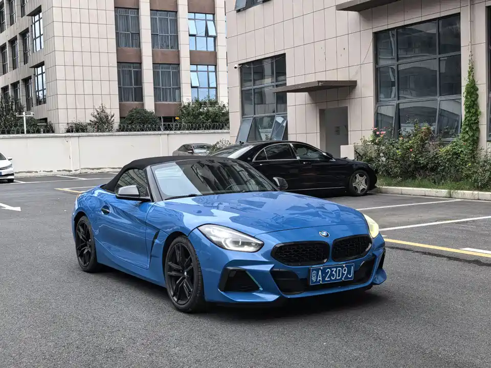 BMW Z4 BMW Z4