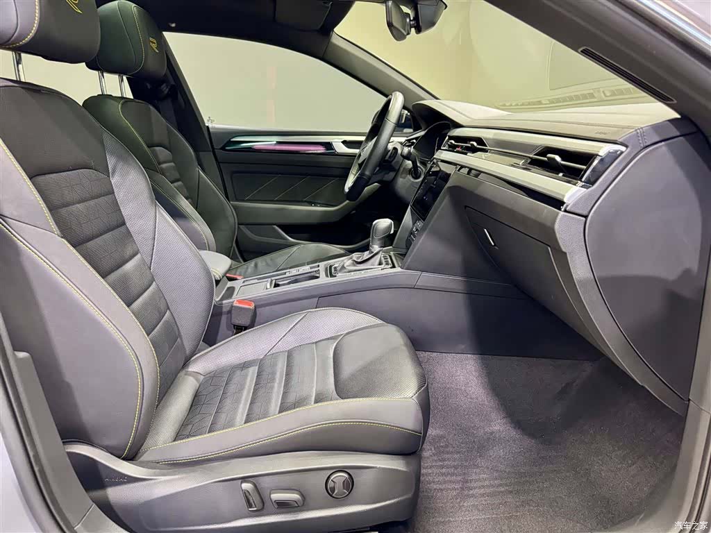 Volkswagen CC, 2024 20