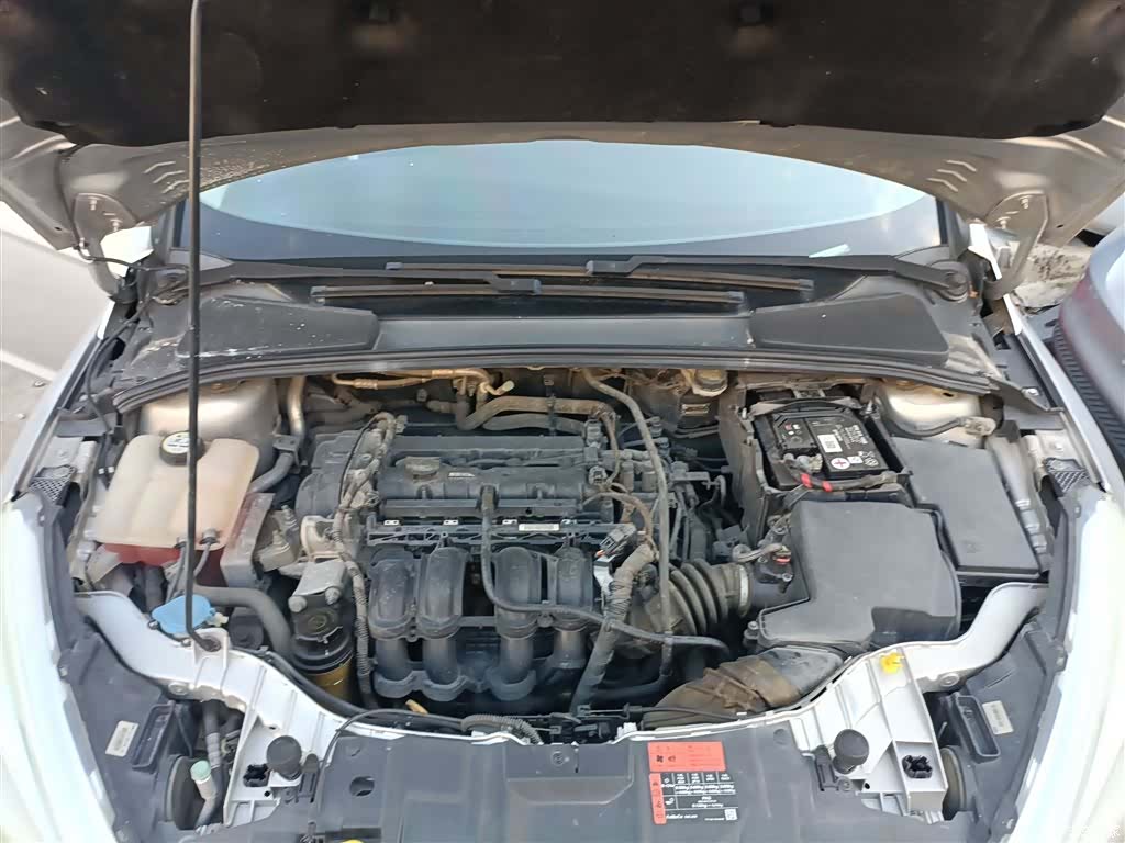 Ford Focus, 2016 10