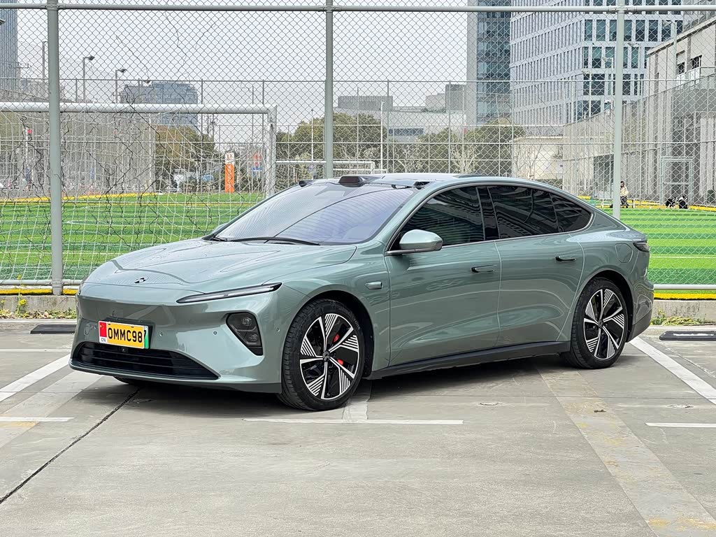 NIO ET7