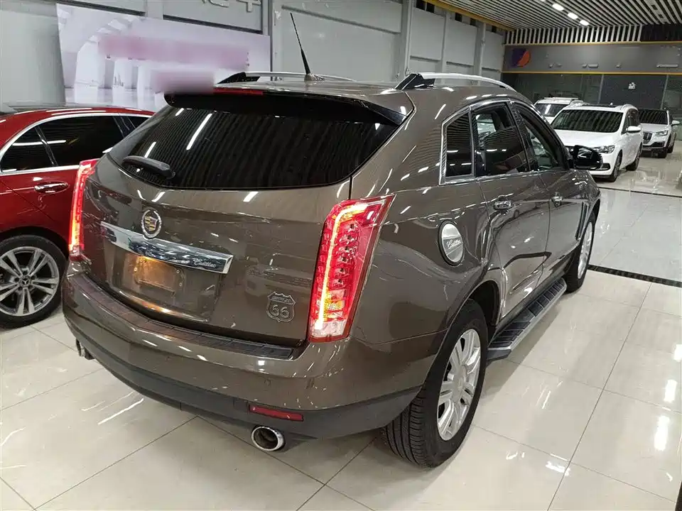 Cadillac SRX