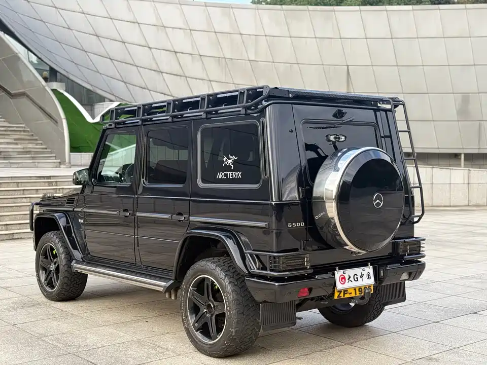 Mercedes-Benz G-class