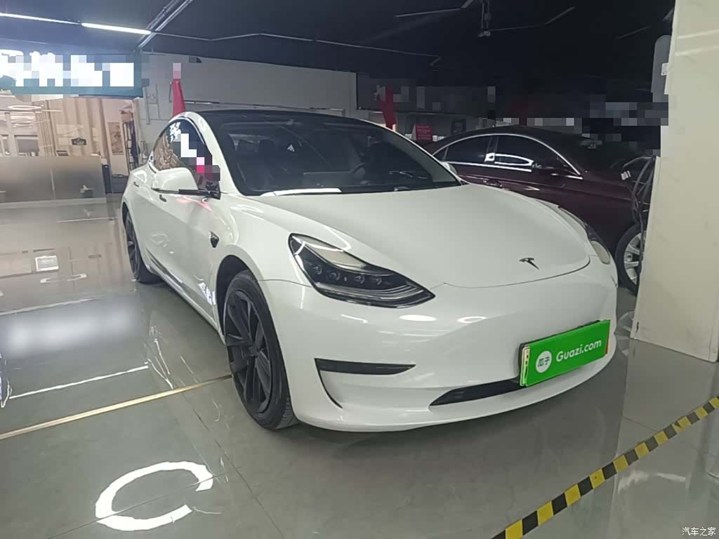 Tesla Model 3, 2020 4