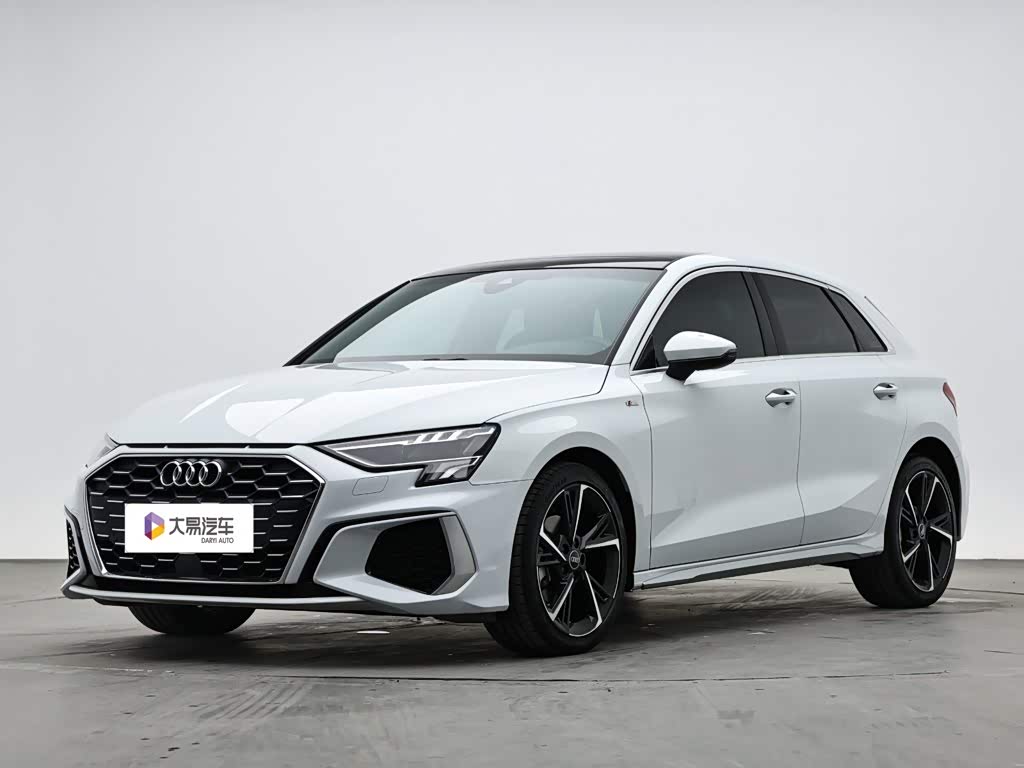 Audi A3 2022 Sportback 35 TFSI Fashion Sport