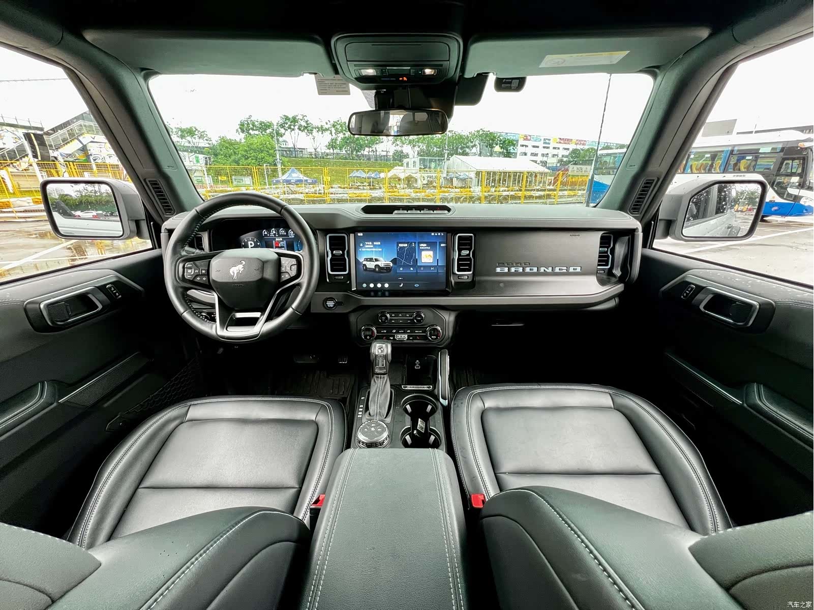 Ford Bronco, 2025 10
