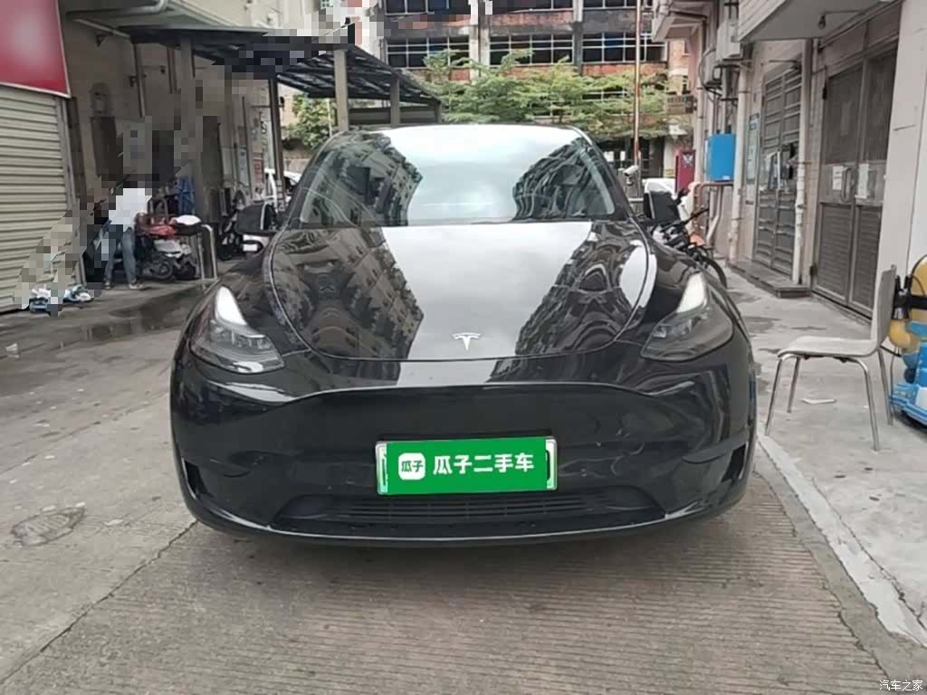 Tesla Model Y, 2024 3