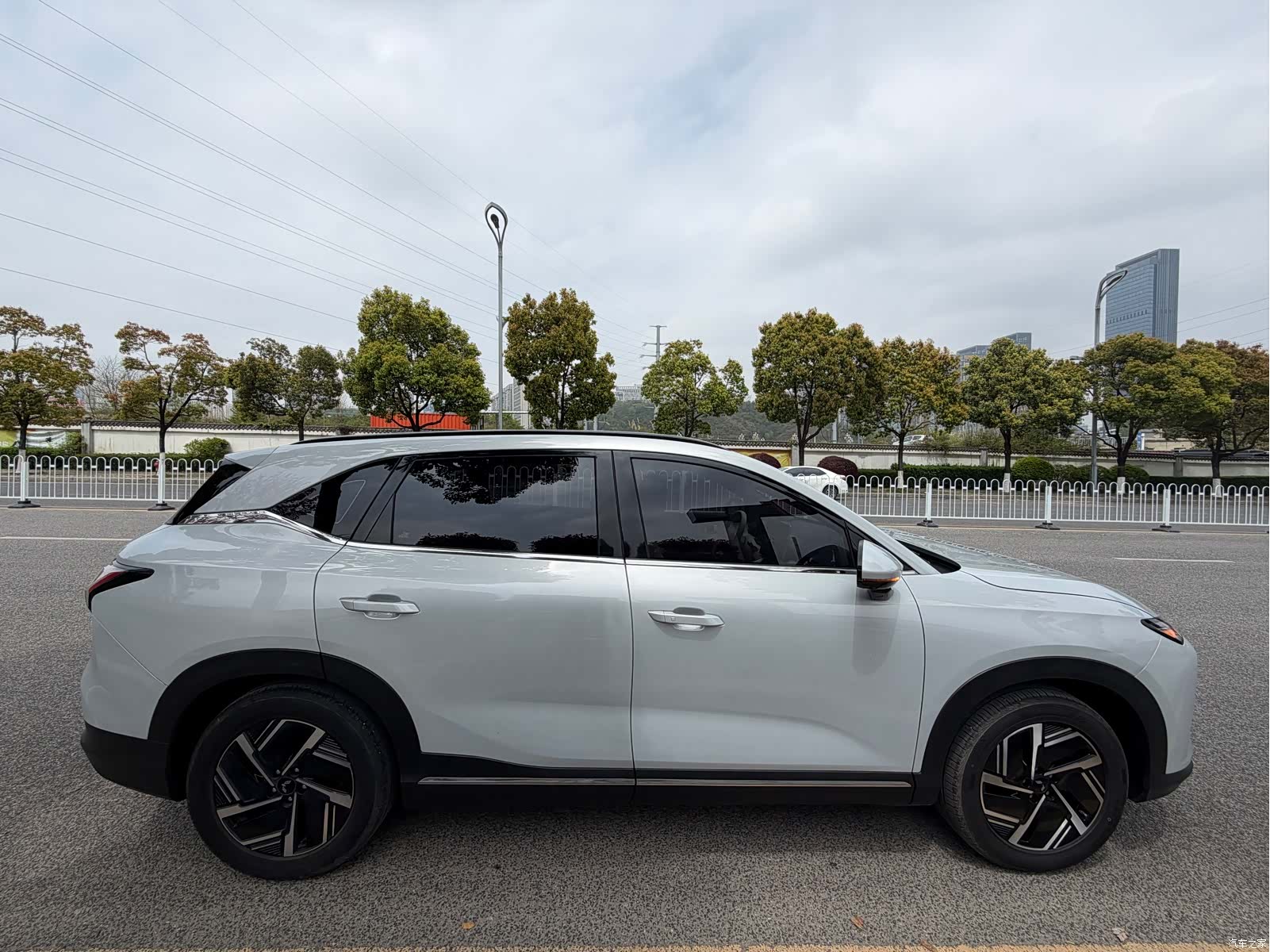 Wuling Starlight, 2025 2