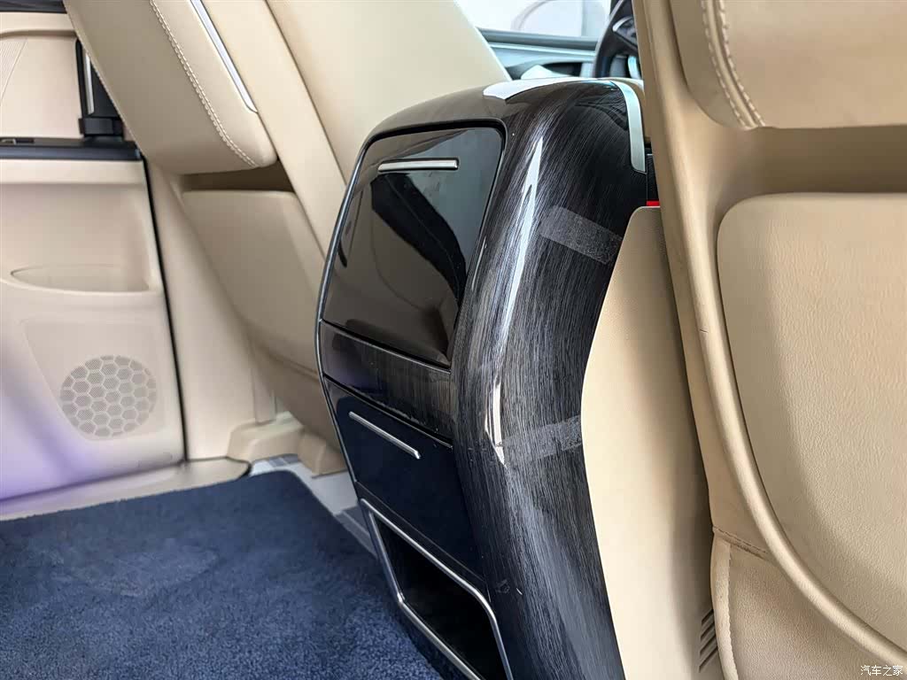 Buick GL8, 2024 18