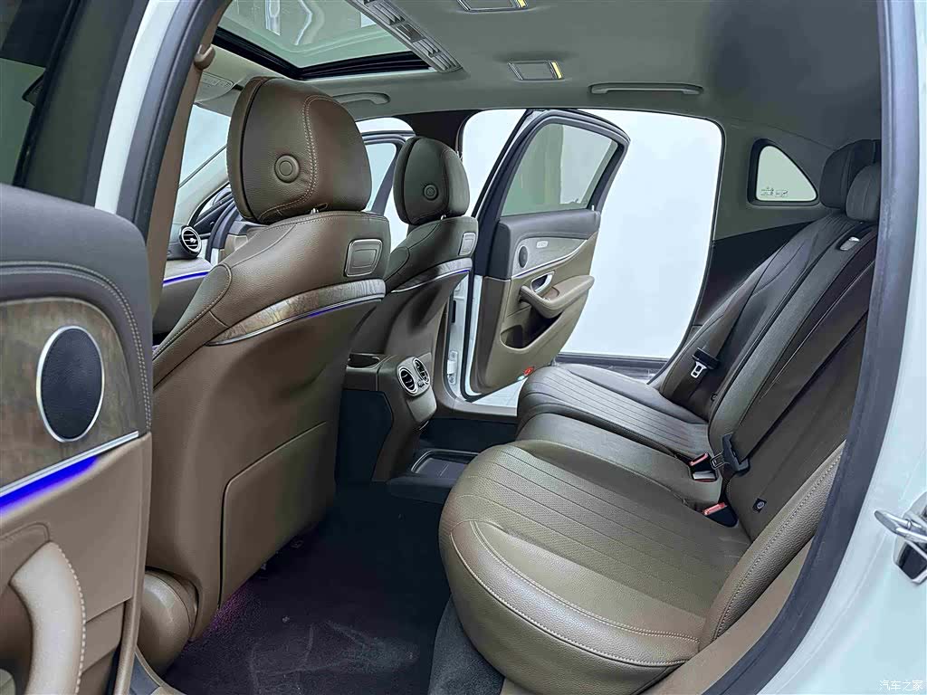 Mercedes-Benz E-Class, 2017 9