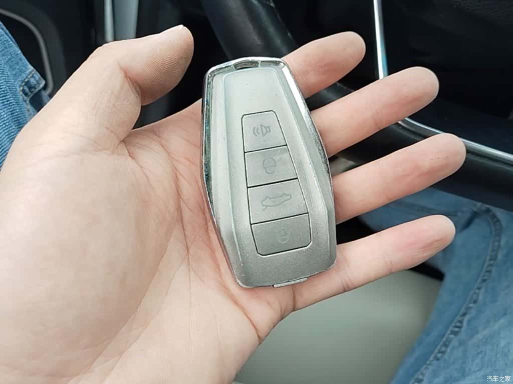 Geely Binray, 2018 9