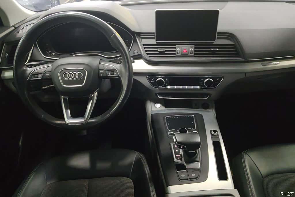 Audi Q5L, 2019 12