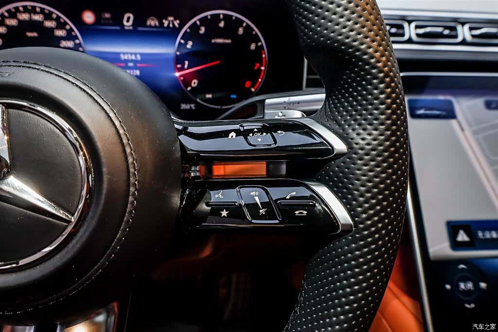 Mercedes-Benz S-Class, 2023 31