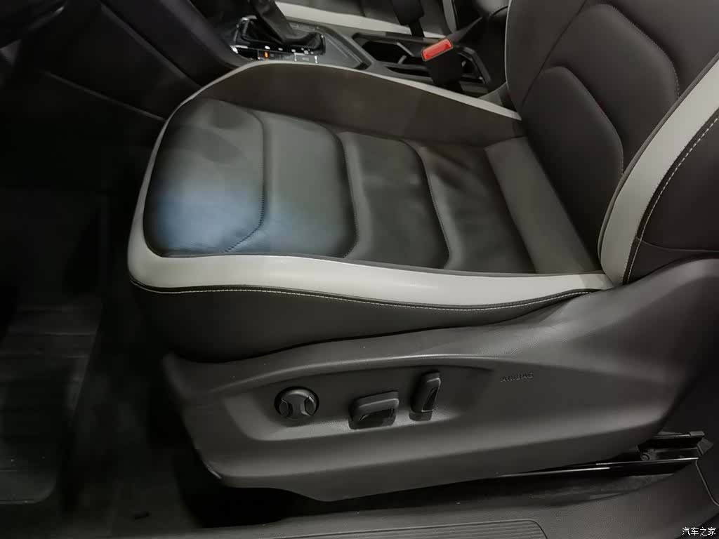 Volkswagen Tiguan L, 2017 20