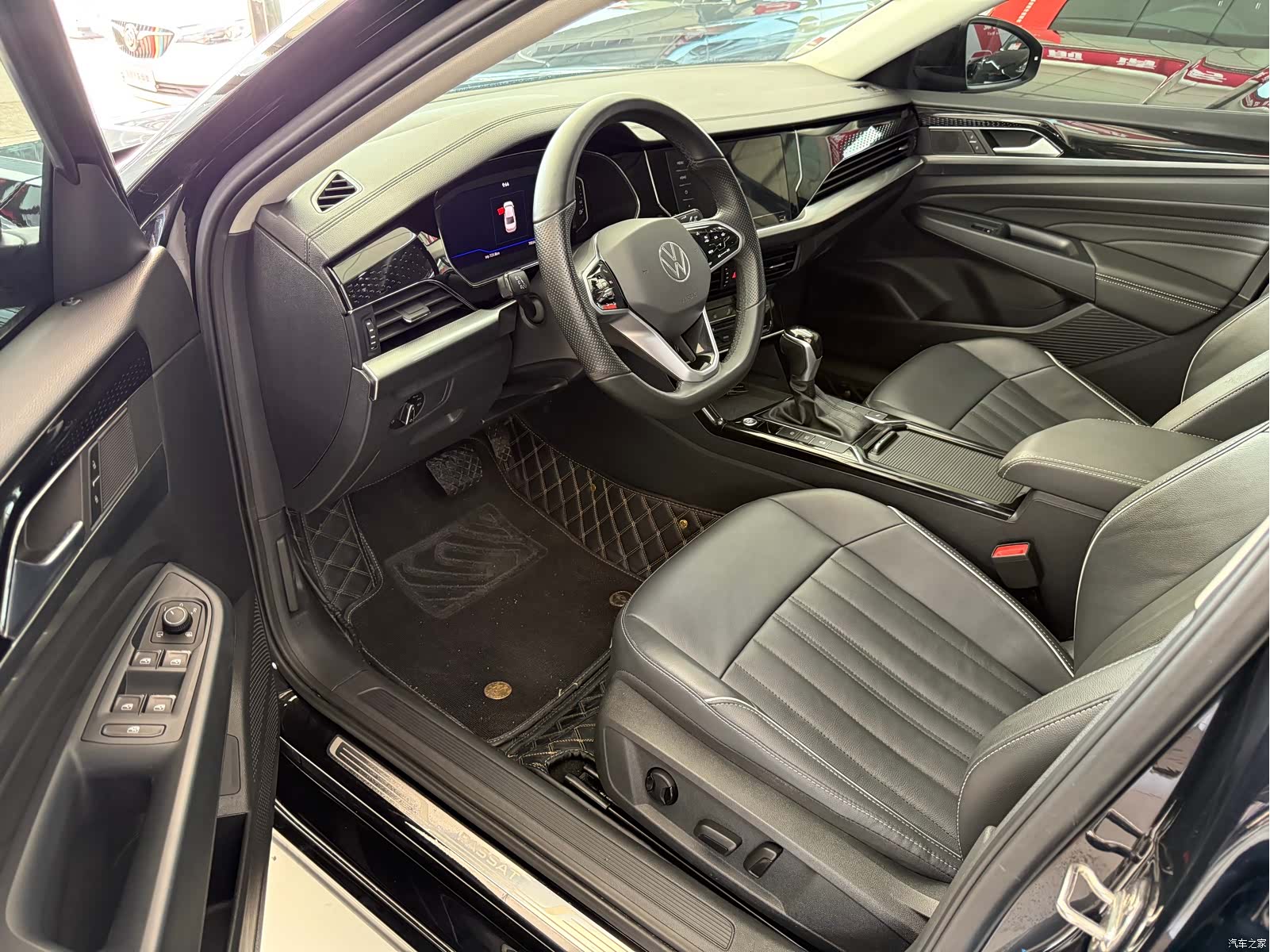 Volkswagen Passat, 2023 4