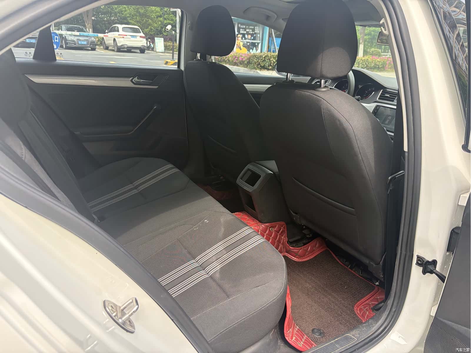 Volkswagen Lamando, 2018 9