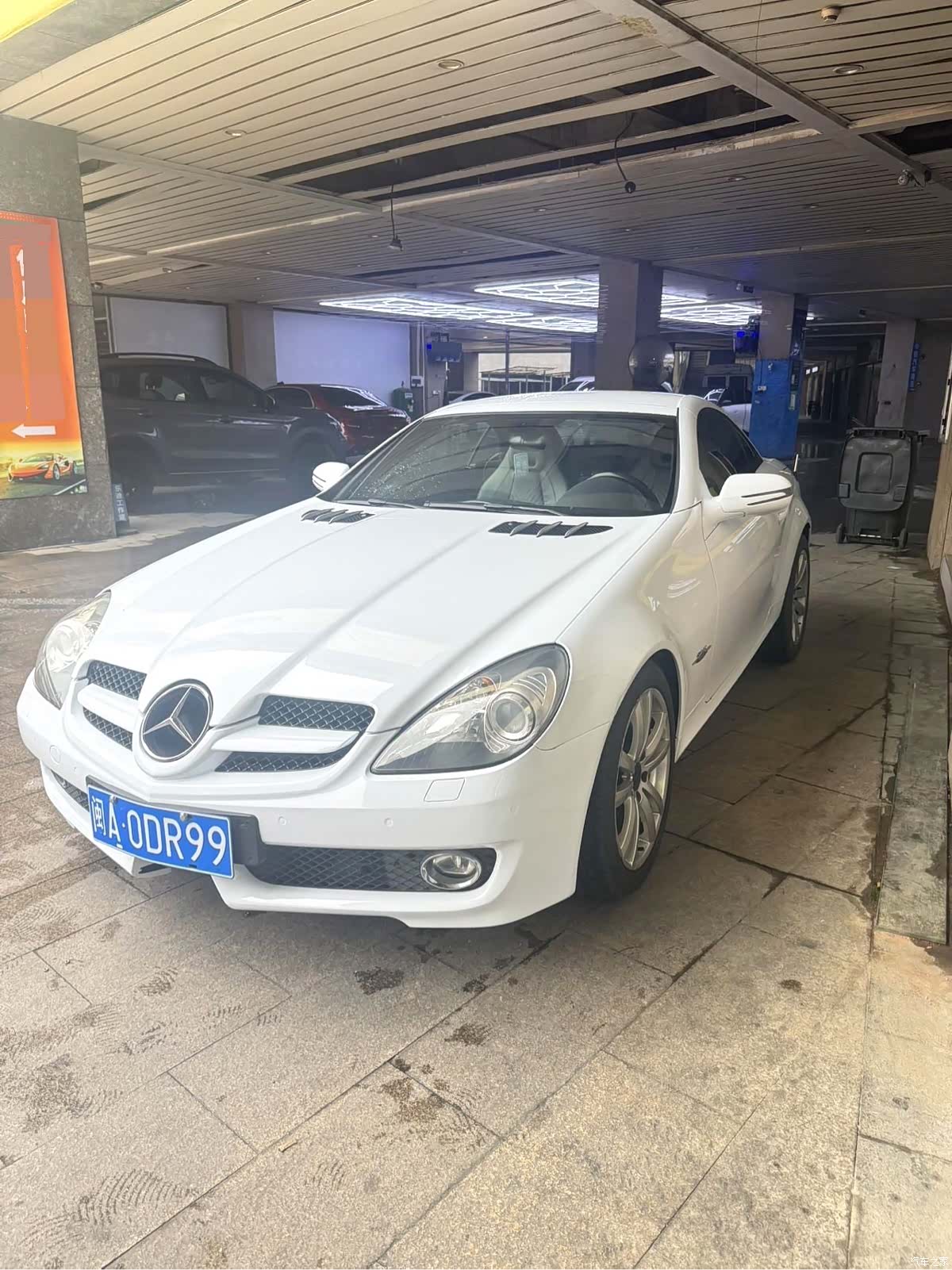 Mercedes-Benz SL
