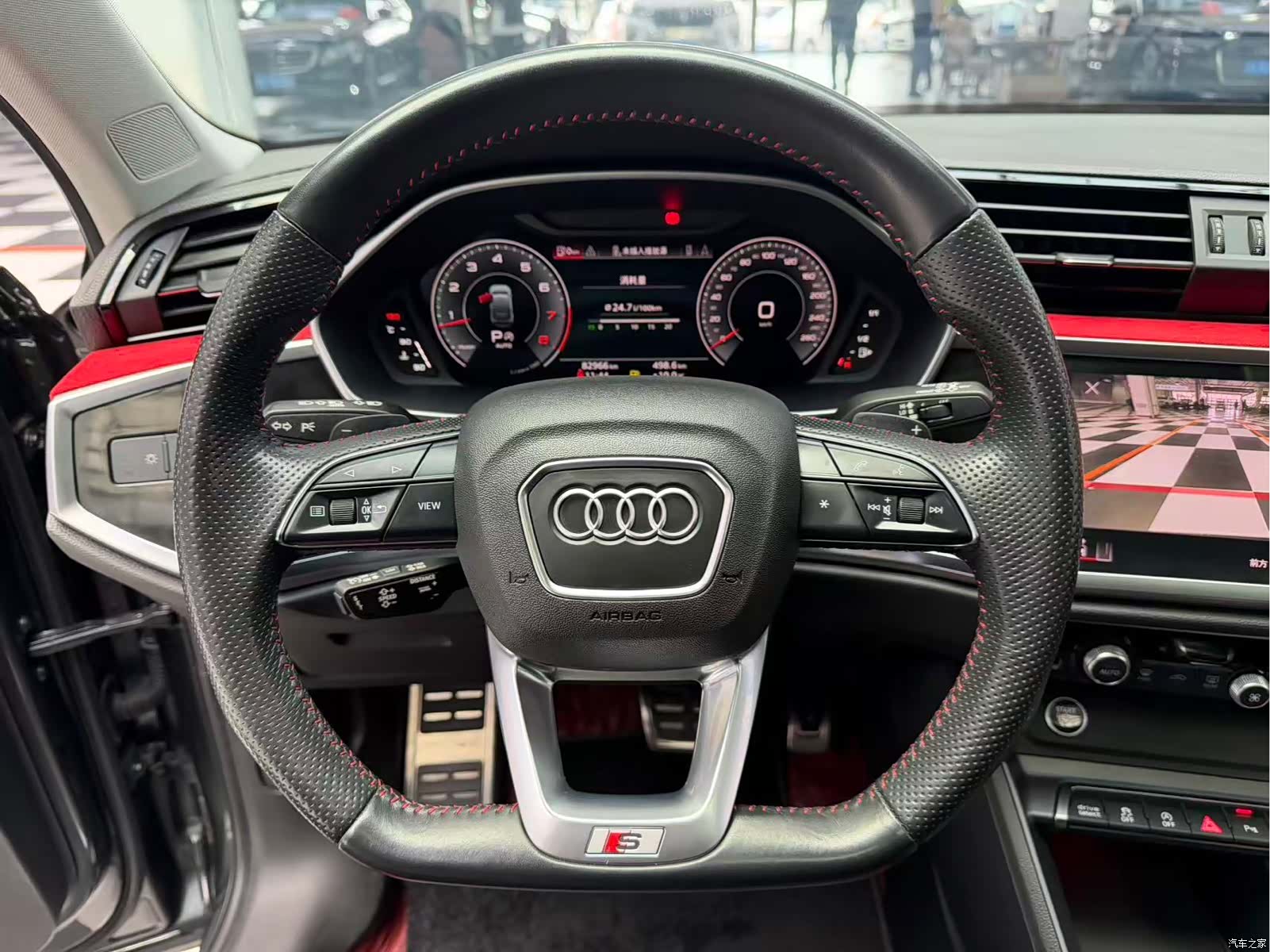 Audi Q3, 2022 8
