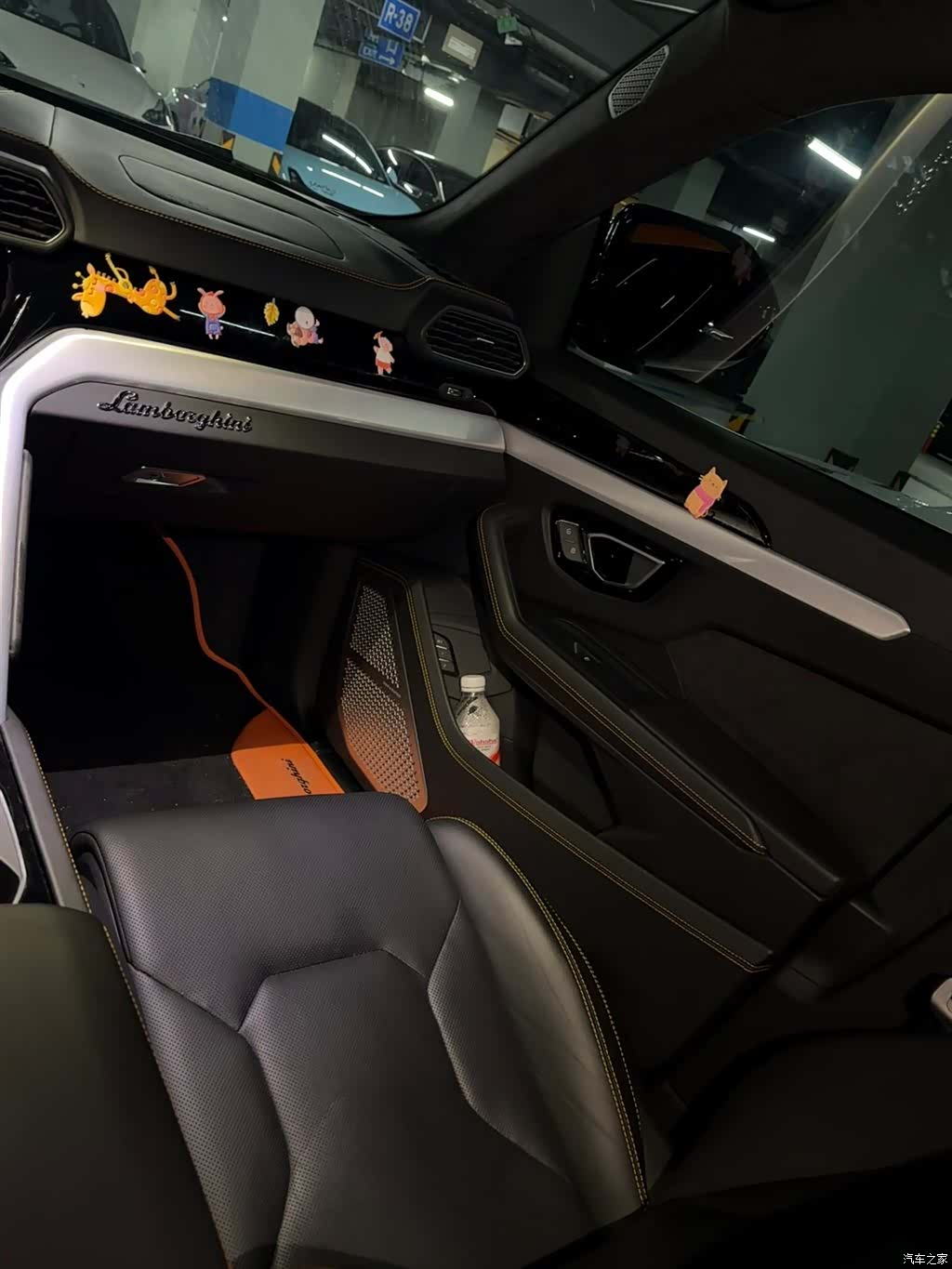 Lamborghini Urus, 2020 4