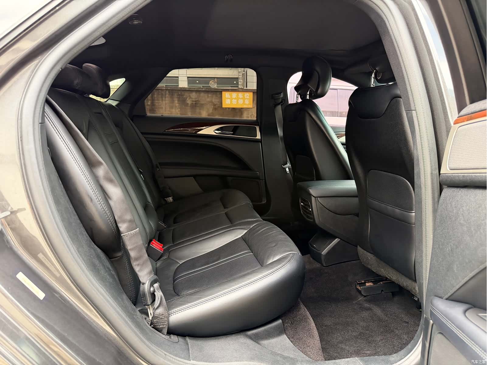 Lincoln MKZ, 2016 13