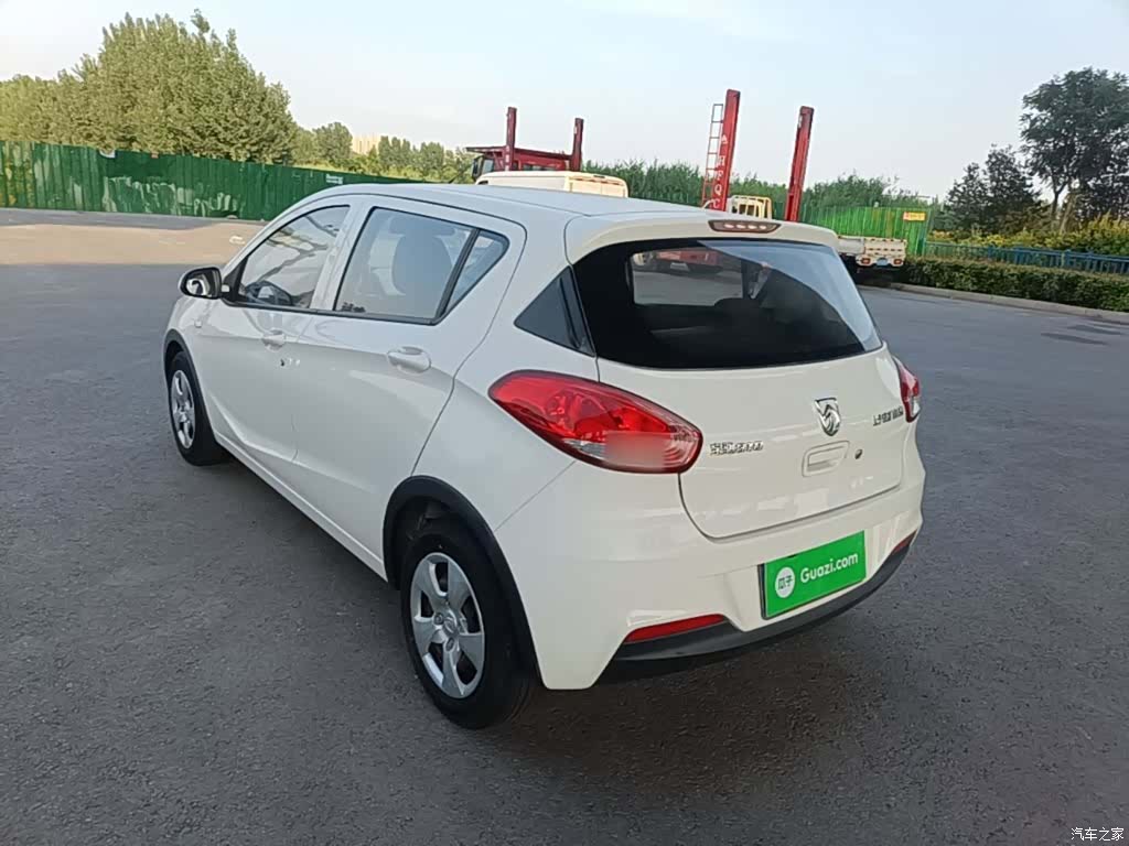Wuling 310, 2019 все фото