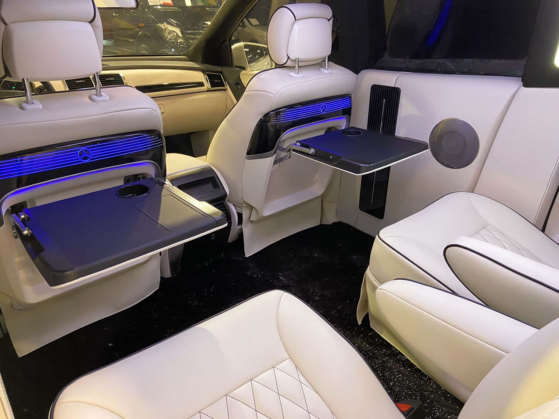 Mercedes-Benz R-Class, 2012 23