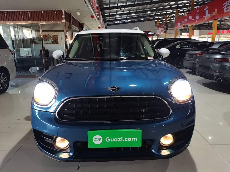 MINI COUNTRYMAN
