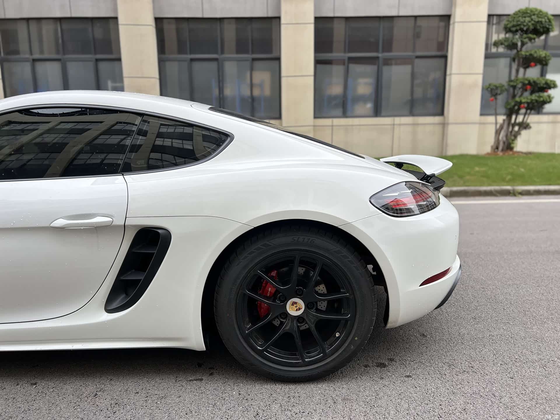 Porsche Cayman, 2017 13