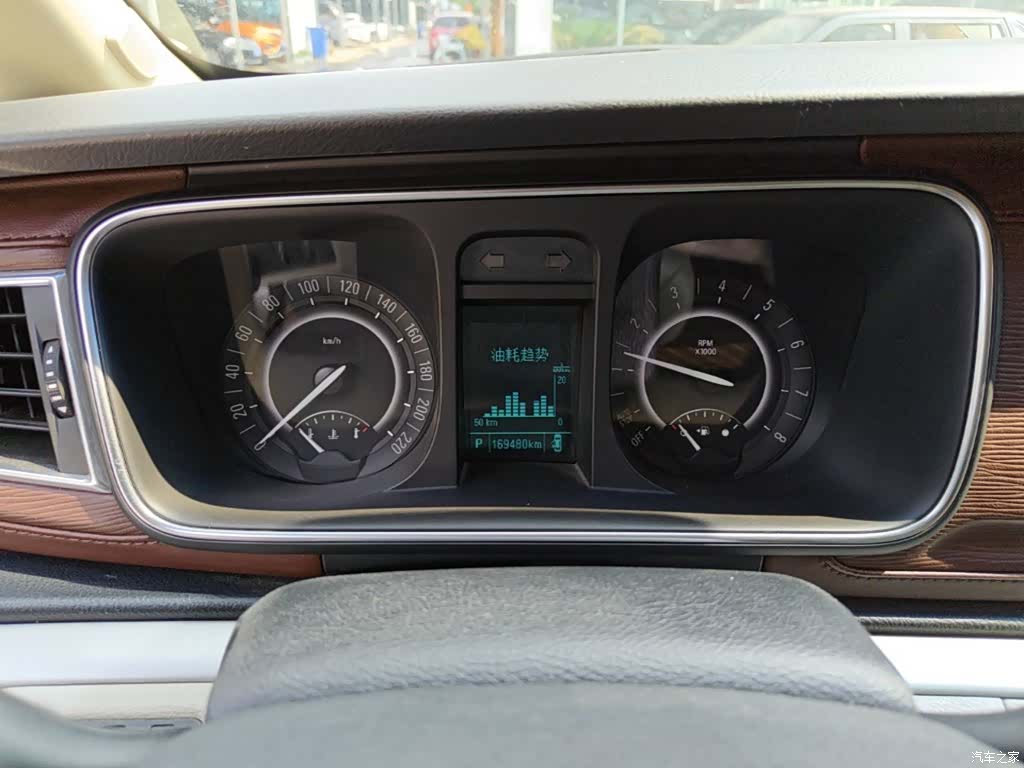 Buick GL8, 2019 12