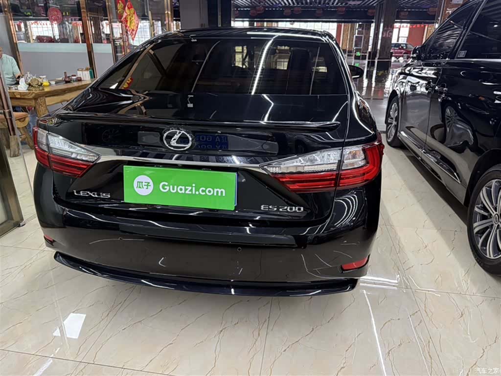 Lexus ES, 2018 6
