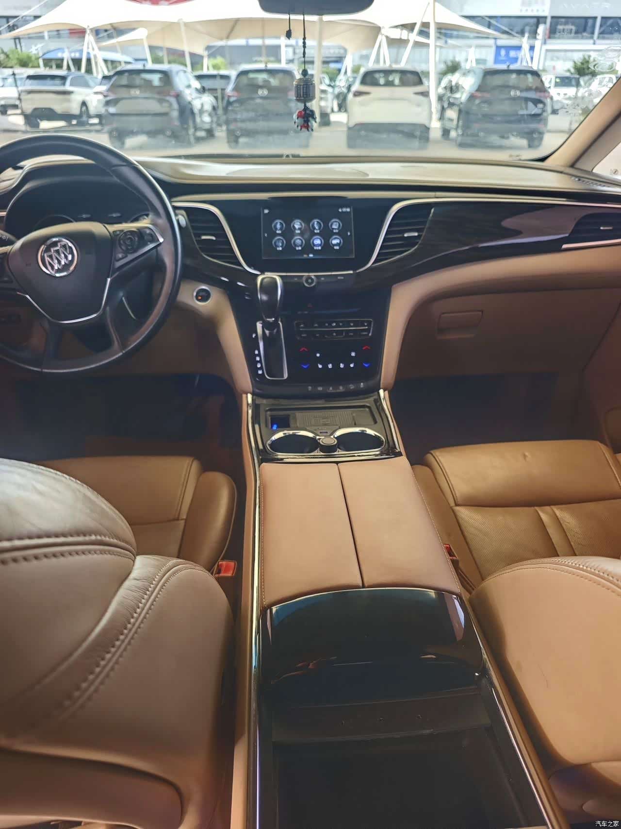 Buick GL8, 2018 4