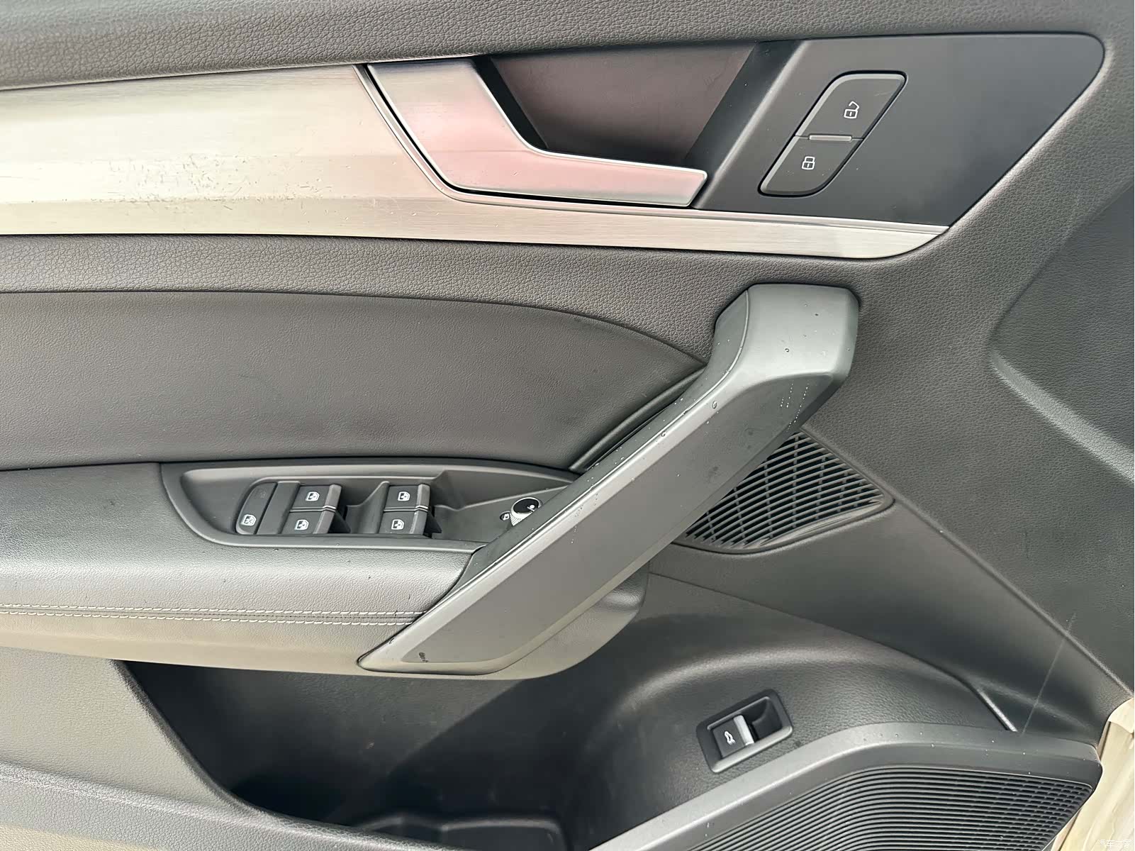 Audi Q5L, 2020 17