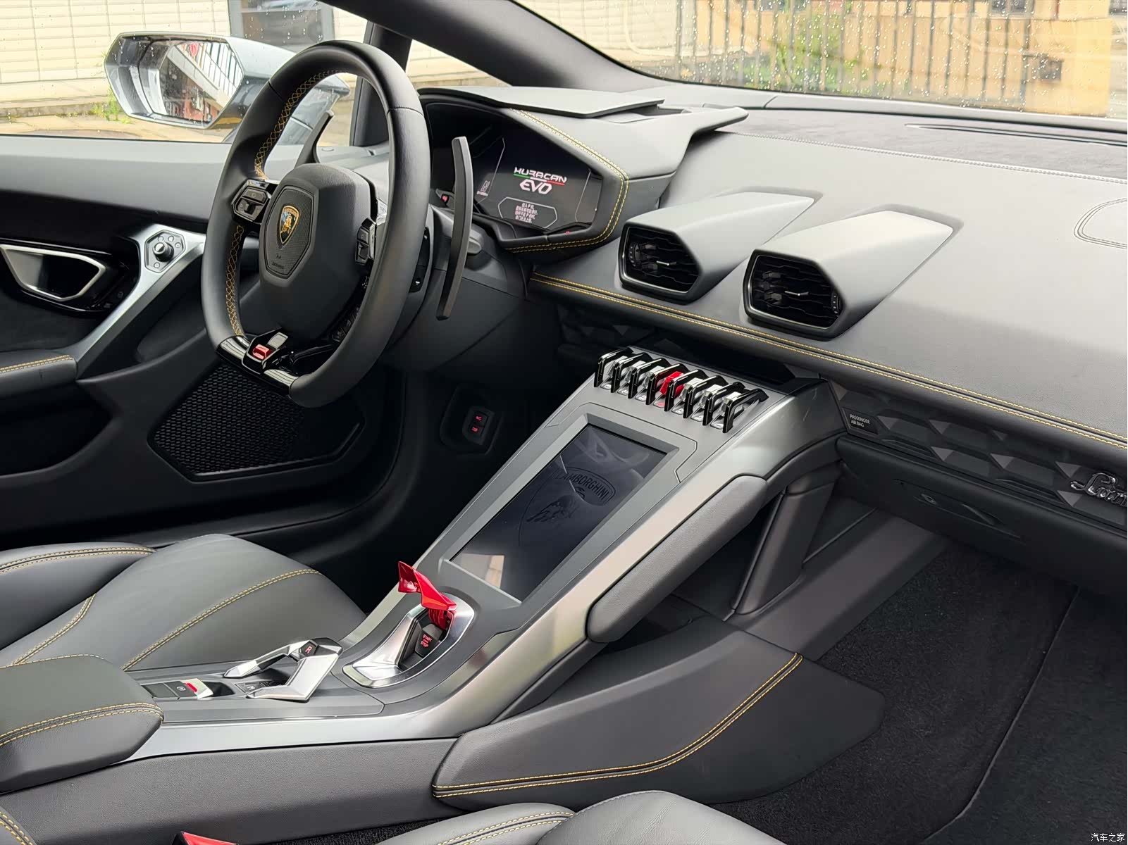 Lamborghini Huracán, 2022 7