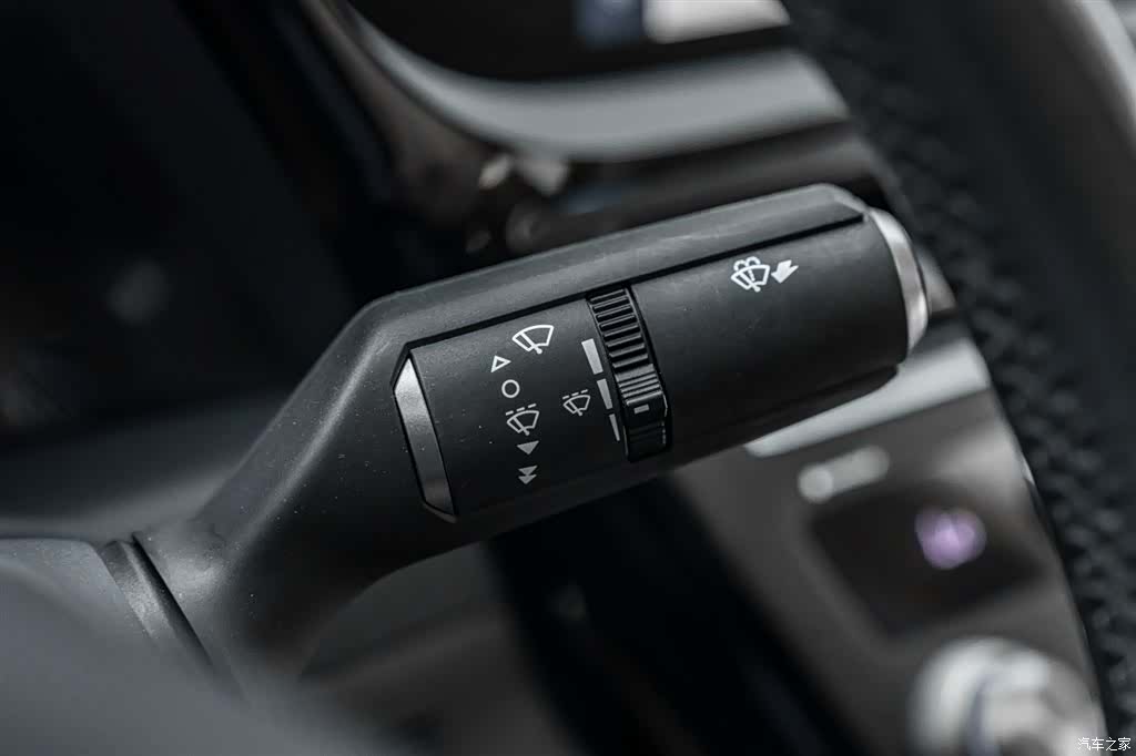 Lexus ES, 2023 12