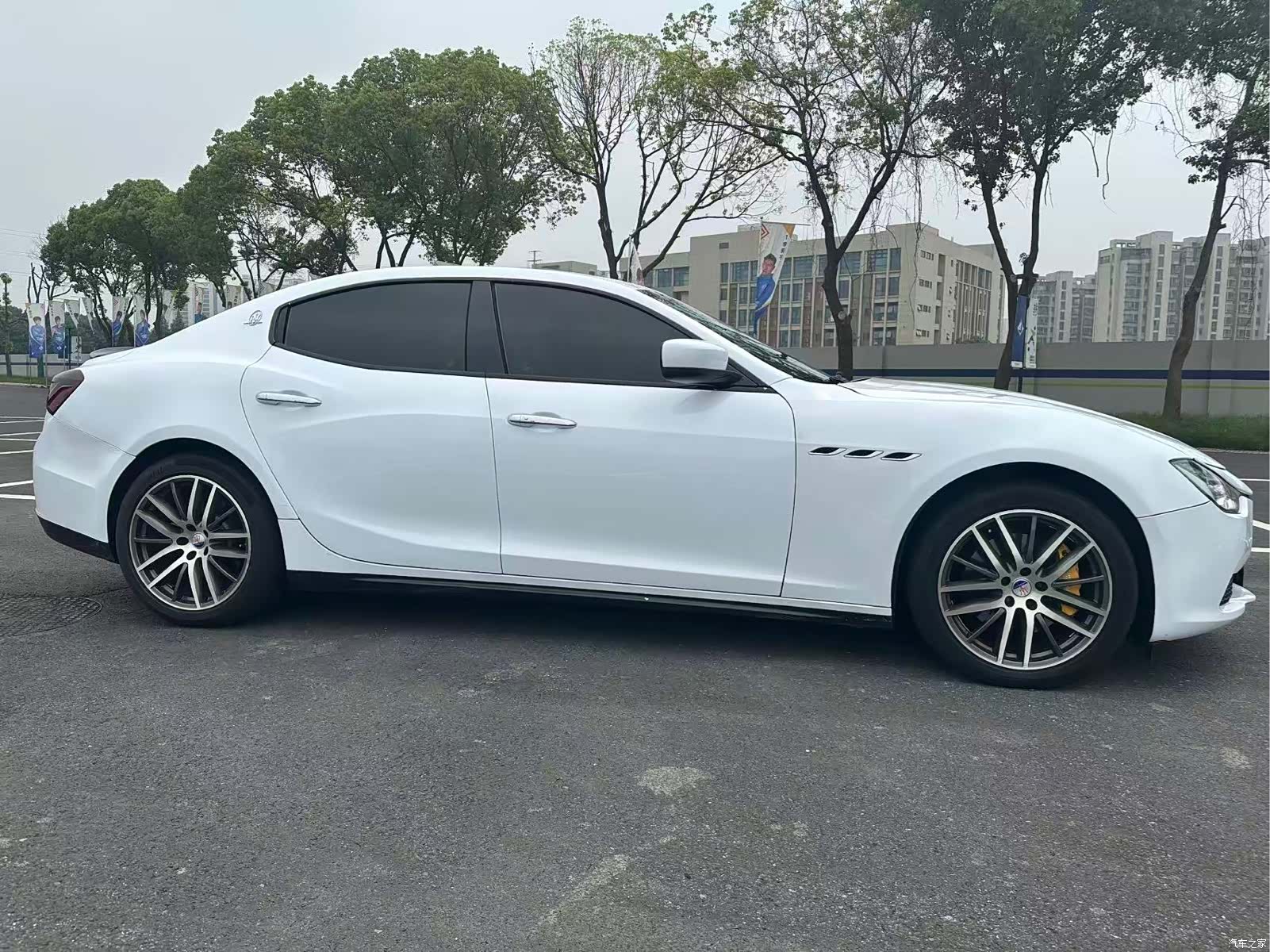 Maserati Ghibli, 2016 4
