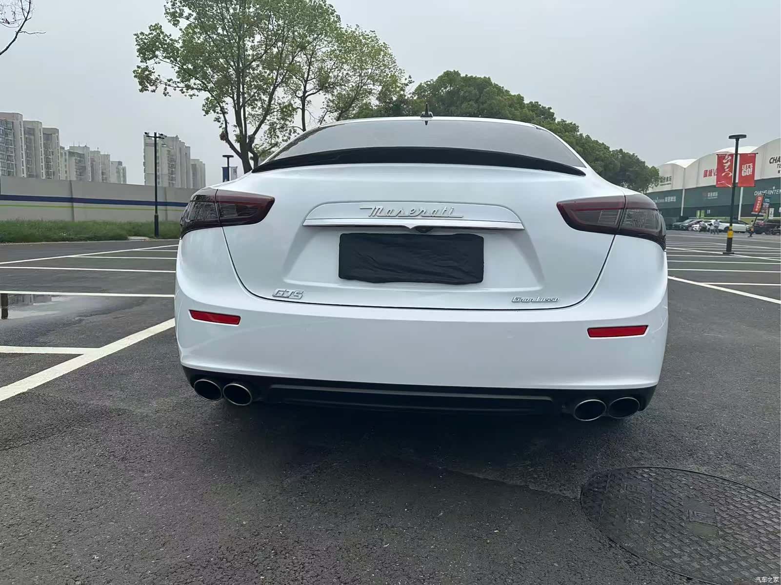 Maserati Ghibli, 2016 9
