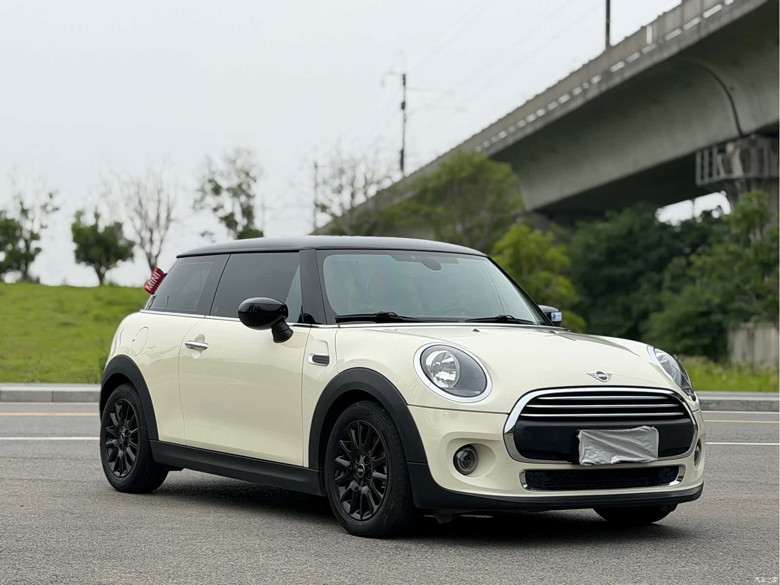 Mini ONE, 2020 3