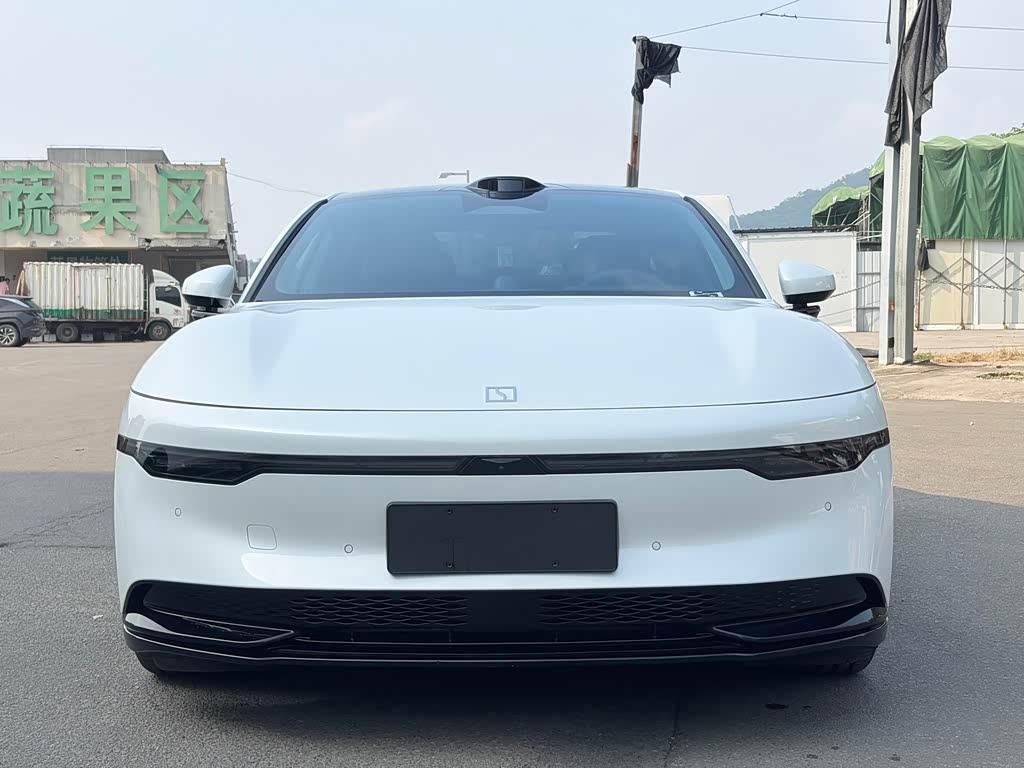 Zeekr 007