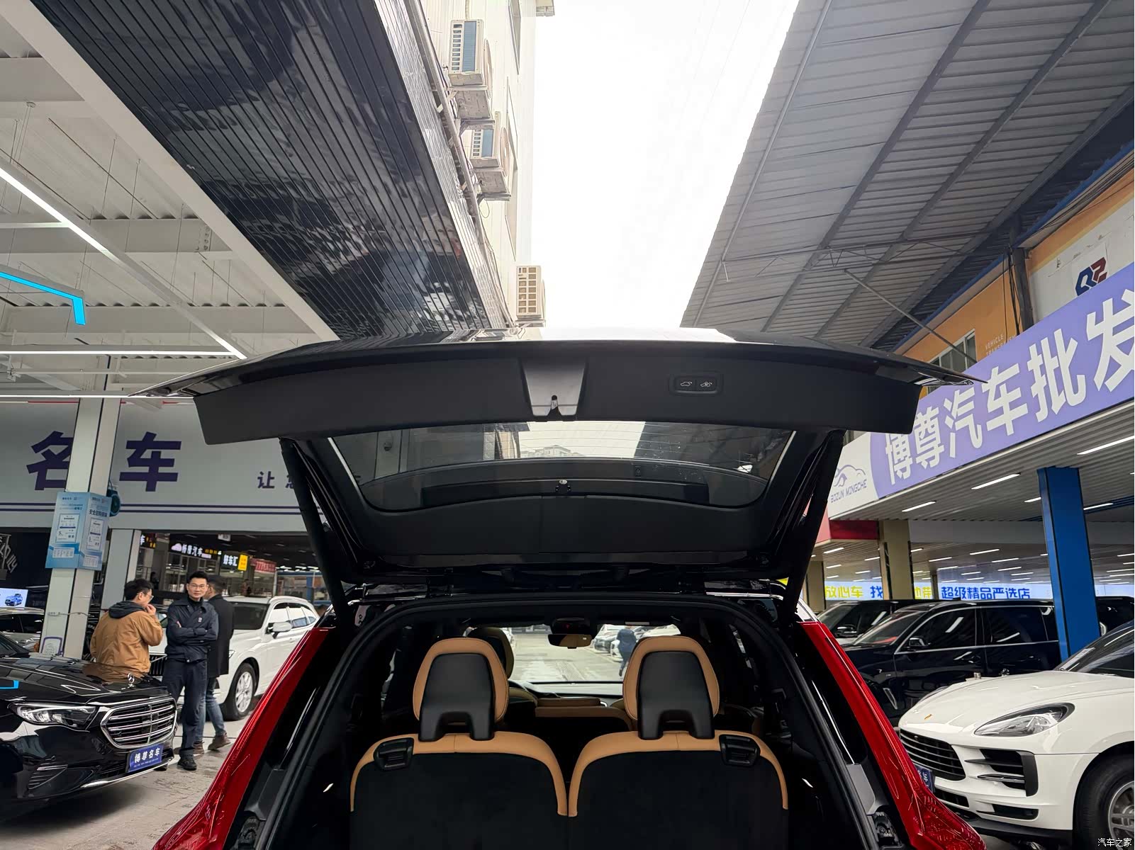 Volvo XC90, 2018 20