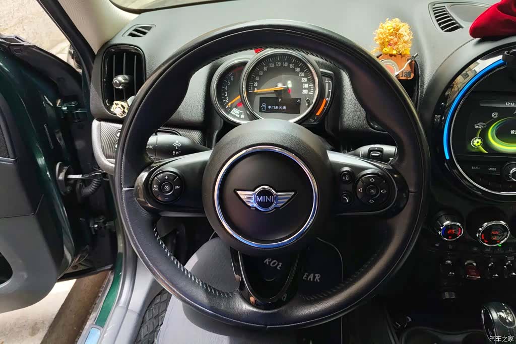 Mini Countryman, 2018 15