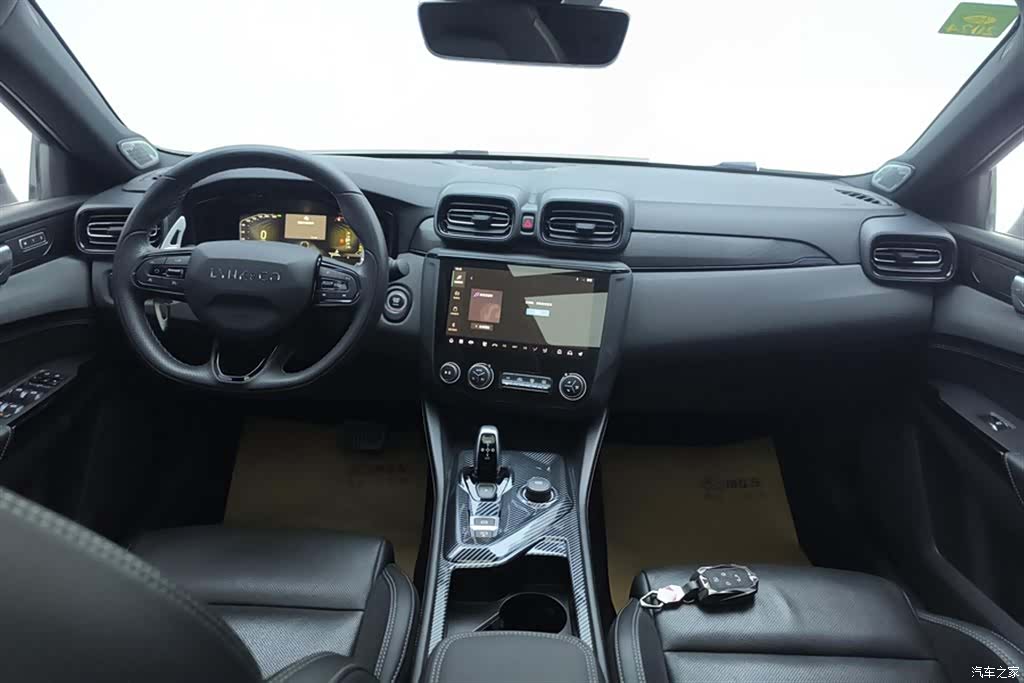 Lynk & Co 02, 2022 12
