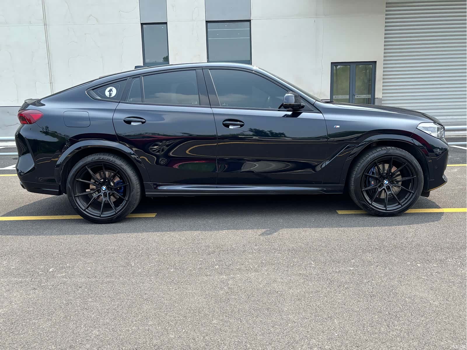 BMW X6, 2023 7