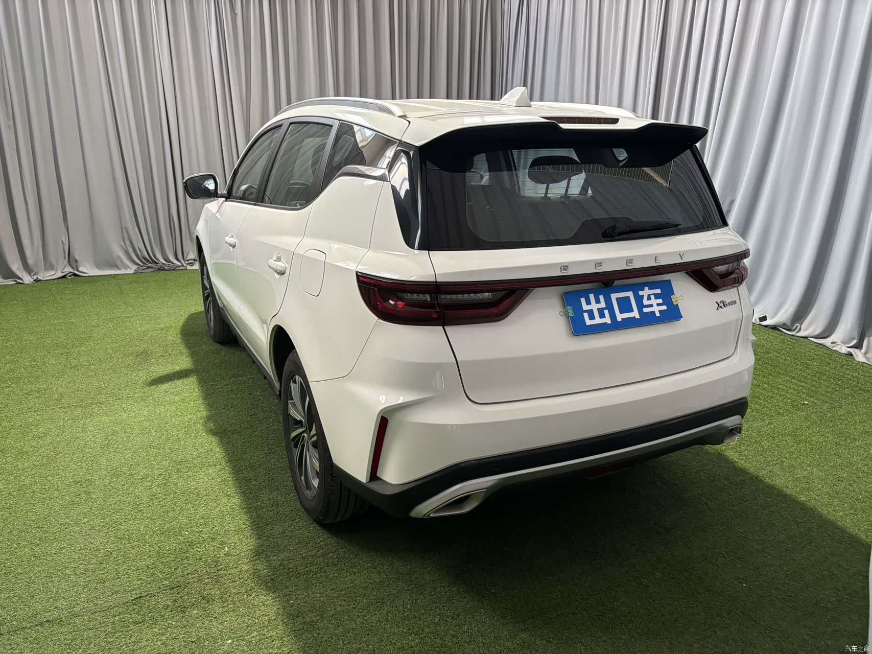 Geely X6, 2022 все фото