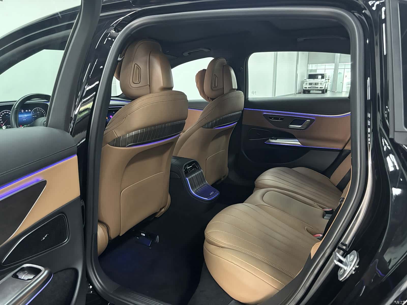 Mercedes-Benz E-Class, 2025 9