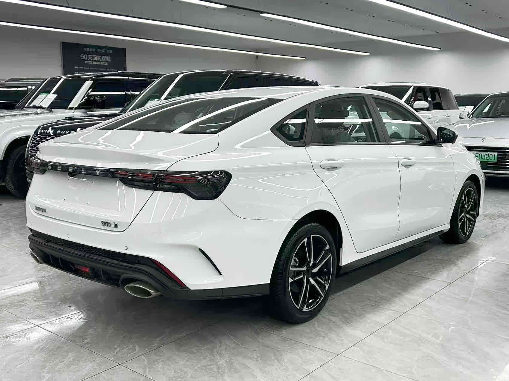 Geely Binray, 2025 6
