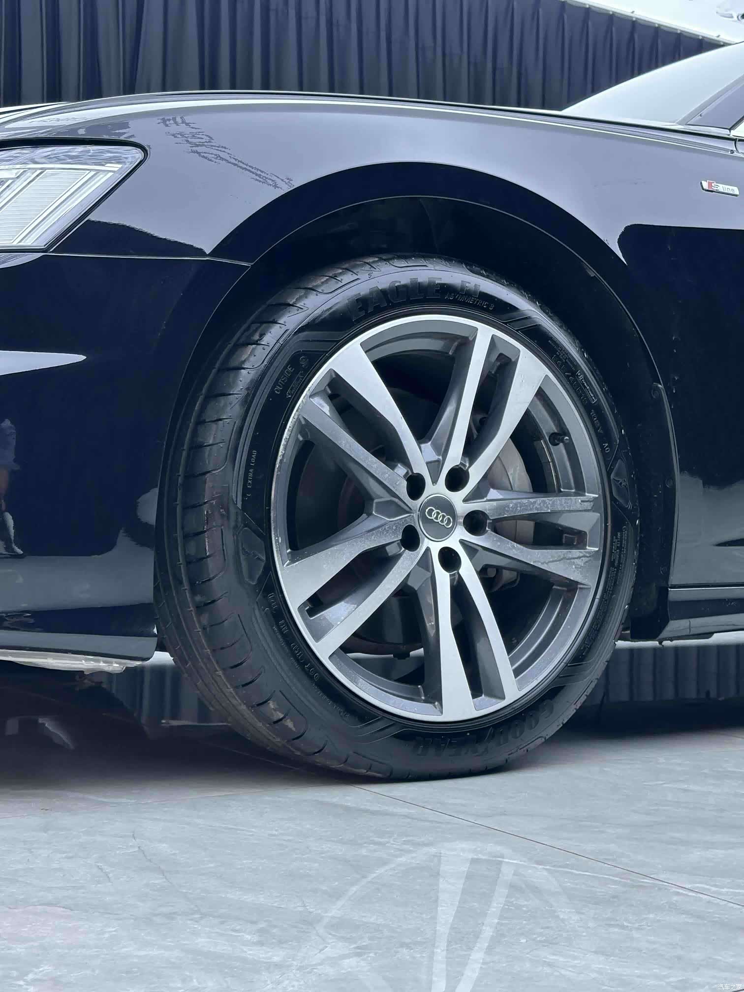 Audi A6L, 2019 3