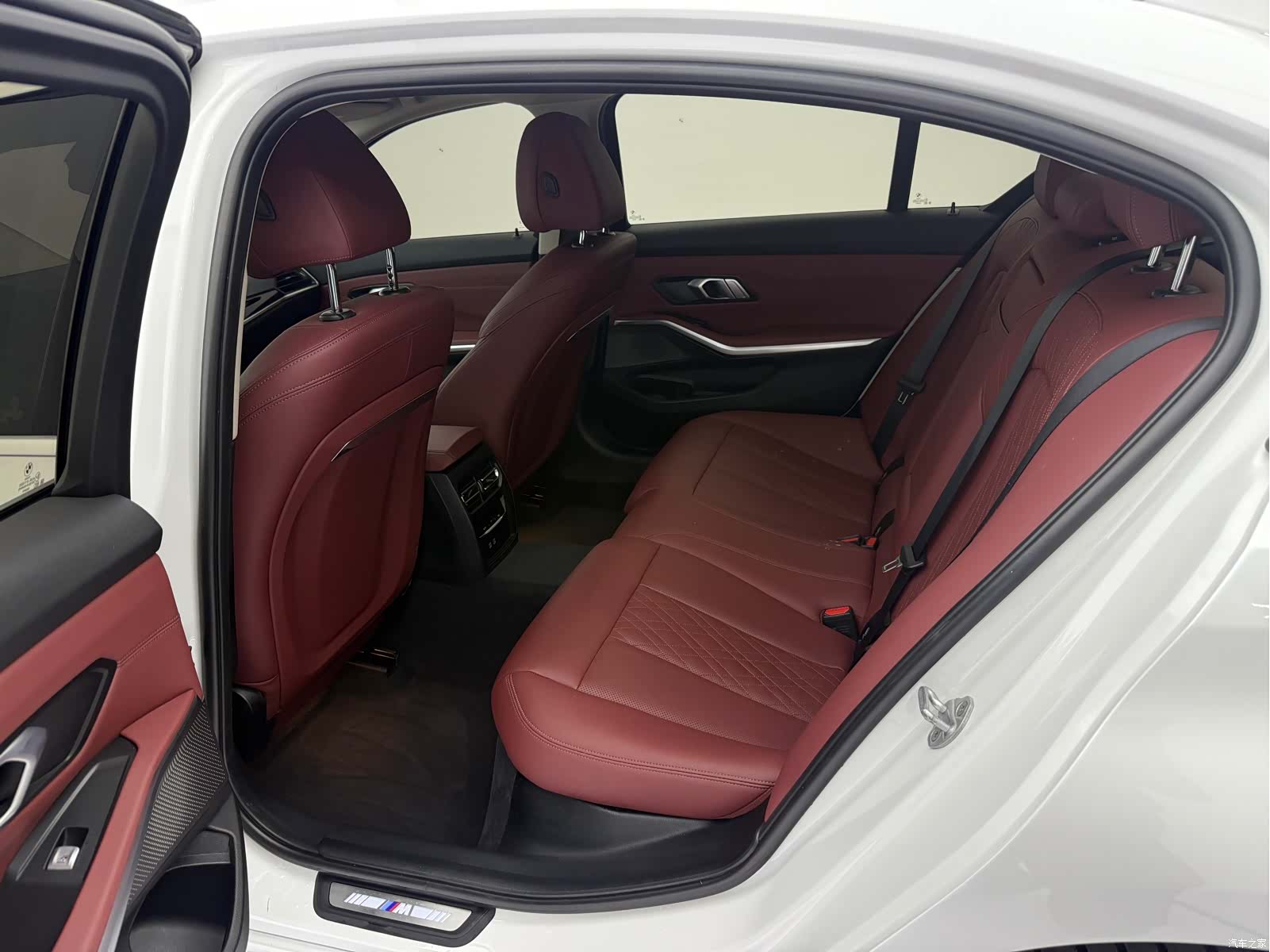 BMW 3 Series, 2023 15