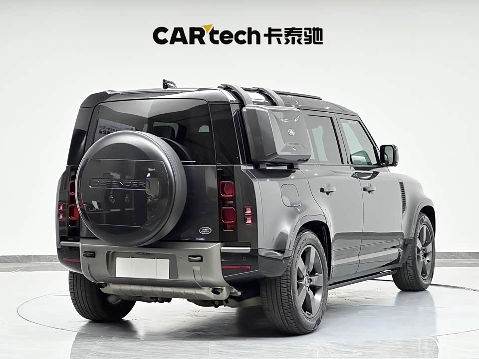 Land Rover guard