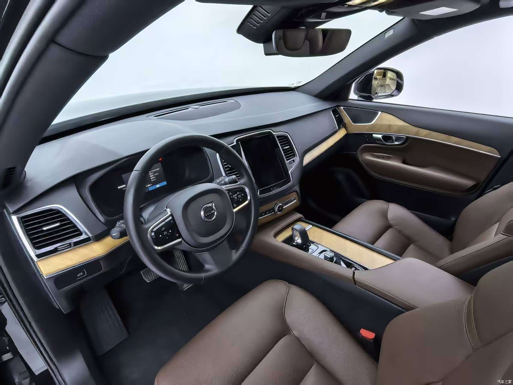 Volvo XC90, 2023 18
